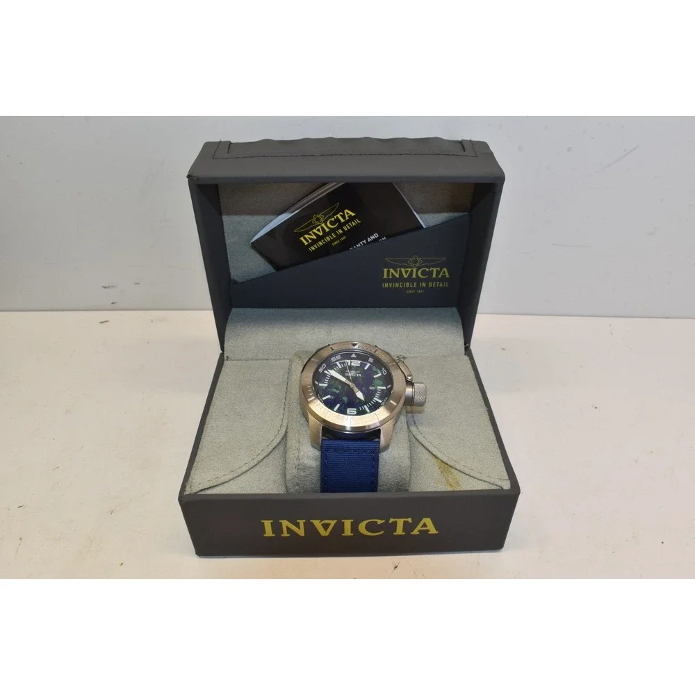 Invicta Corduba Mens‎ Analog Wrist Watch Model 23620 Silver Toned/Blue Vein 50mm